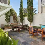 Fabulous Classy And Comfy 3bd 2ba And Parking