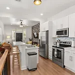 Apartment Fabulous Classy And Comfy 3bd 2ba And Parking New Orleans