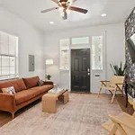 Apartment Fabulous Classy And Comfy 3bd 2ba And Parking *