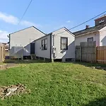 Fabulous Franklin 2Bd Steps From St Claude Ave