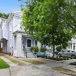 Stunning Uptown 3 Bedroom 3 Bathroom Home