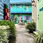 Creole Gardens Guesthouse And Inn