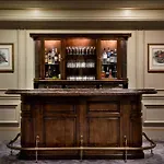 The Ritz-carlton, Hotel 5*