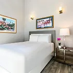 Apartment Stunning Near French Quarter *