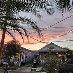 Mid-City Palm Trees House Furnished