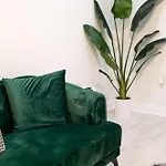 Holiday home Esplanade Magic 5 Just Minutes By Uber Or Car To French Quarter And 5 Mins From Superdome *