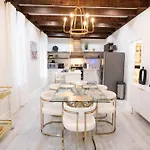 Esplanade Magic 5 Just Minutes By Uber Or Car To French Quarter And 5 Mins From Superdome *