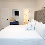 Esplanade Magic 5 Just Minutes By Uber Or Car To French Quarter And 5 Mins From Superdome Holiday home *