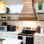 Esplanade Magic 5 Just Minutes By Uber Or Car To French Quarter And 5 Mins From Superdome