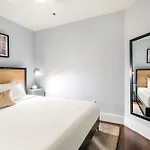 The Lrish House