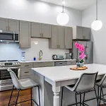 The Lrish House Apartment