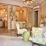 Very Close To French Quarter 2Bed