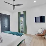 Holiday home Chateau Miro 5br Mid-city Retreat Near Superdome