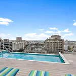 Spacious Modern Condos Near French Quarter