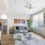 Elegant Condo Near French Quarter And Bourbon St