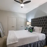 Apartment Modern & Fully Furnished In The Heart Of The