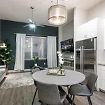 Apartment Urban Living In The Heart Of New Orleans