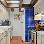 The Lanaux Mansion 4*