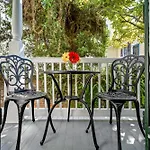 The Lanaux Mansion 4*