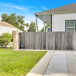 Uptown Jazz Retreat 2Br Near Freret St Dining