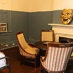 Historic Mardi Gras Inn