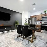15 Bedrooms In The Heart Of Nola Apartment New Orleans