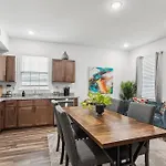 15 Bedrooms In The Heart Of Nola * New Orleans