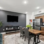 15 Bedrooms In The Heart Of Nola Apartment New Orleans