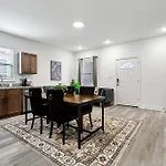 Elegant 5-Bedroom Nola Getaway