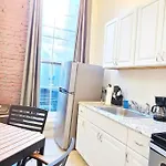New Orleans Loft - 2 Minute Walk To French Quarter - 2D