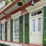 Chic Near The Lower French Quarter Apartment New Orleans