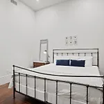 4br Gem On Gravier Close To Dining & Souvenirs