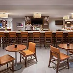 Hyatt House Downtown Hotel 3*