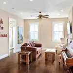 Lovely Historic Treme 3Bed And 2Bath, Prime Location