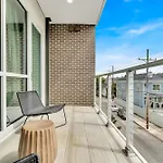 Bohemian Bywater Hideaway 2Br Condo Wgym & Pool