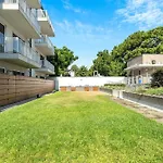 Bywater 2Br W Pool, Gym & King Beds