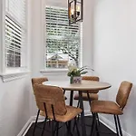 Holiday home Perfect Getaway In Nola *