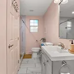 Sun Petals Chic 3bed 3 Mins To Superdome & Cbd Holiday home New Orleans