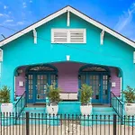 Sun Petals Chic 3Bed 3 Mins To Superdome & Cbd