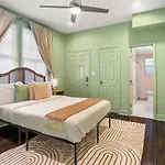 Sun Petals Chic 3bed 3 Mins To Superdome & Cbd *