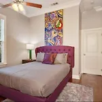 Luxurious Single Cottage With Private Yard