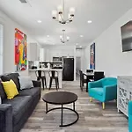 Holiday home Retro Charm And Comfort Near The French Quarter *