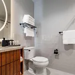 Aparthotel The Mayfair 4*