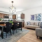 Spacious 5br Getaway In Nola New Orleans