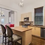 Nola Charm 3Br Home Blocks To The French Quarter