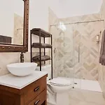 Nola Charm 3br Blocks To The French Quarter *