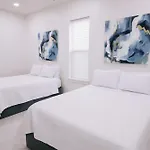 Apartment Magic Canal