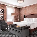Q&c And Bar New Orleans, Autograph Collection Hotel 4*