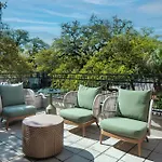 Tonnelle New Orleans, A Tribute Portfolio 4*