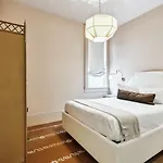 Perle 4* New Orleans